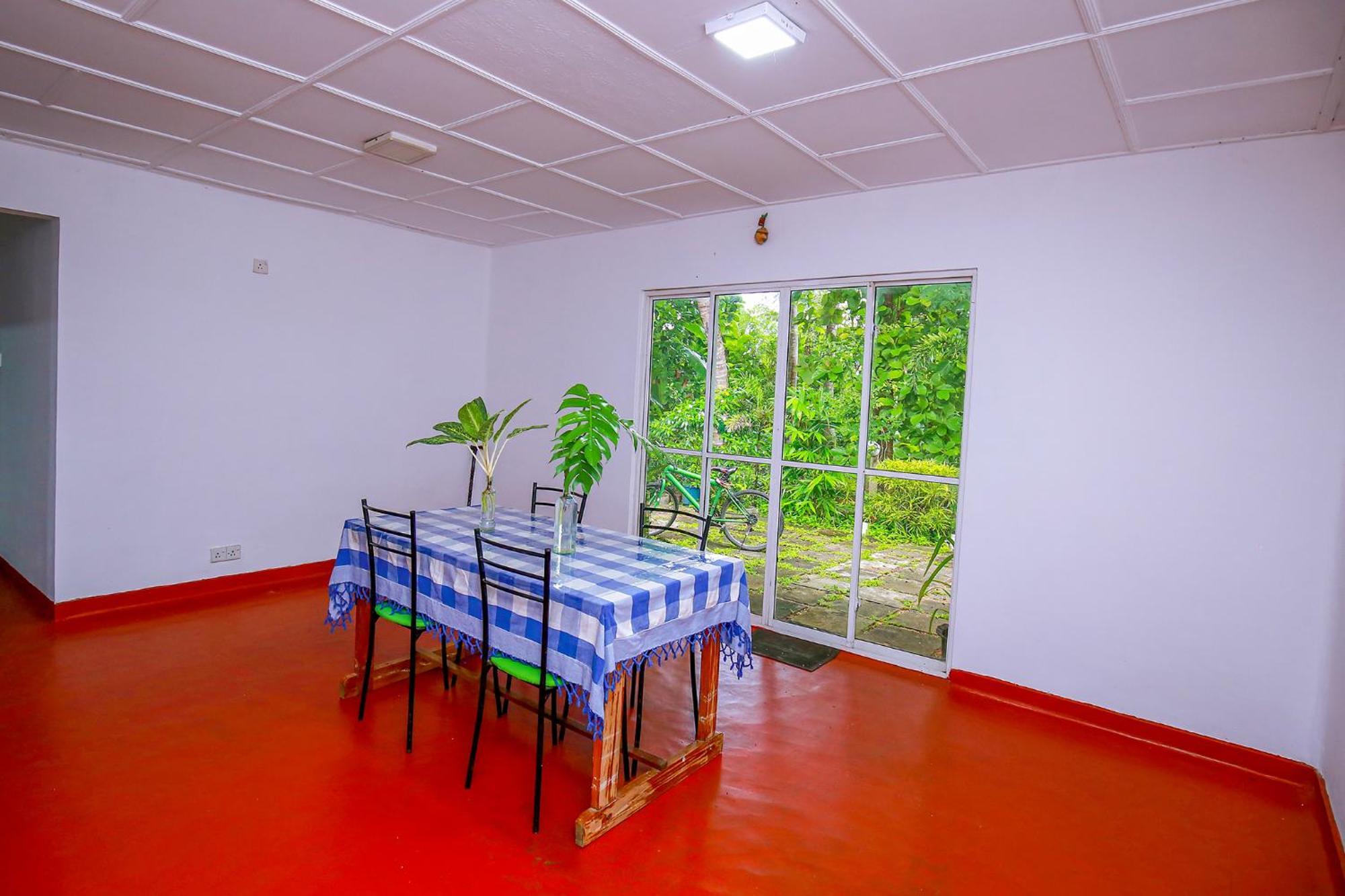 Villa Ravichini Полонарува Екстериор снимка