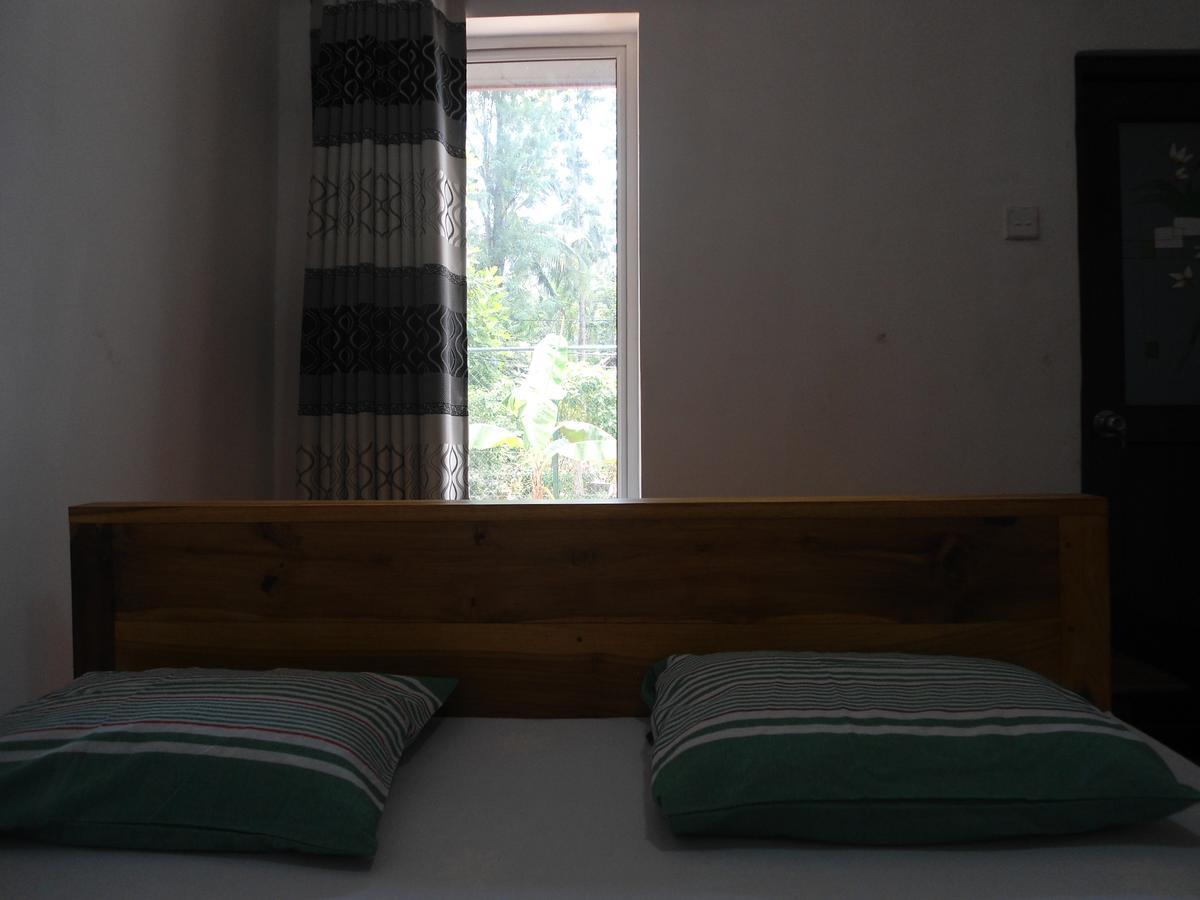 Villa Ravichini Полонарува Екстериор снимка